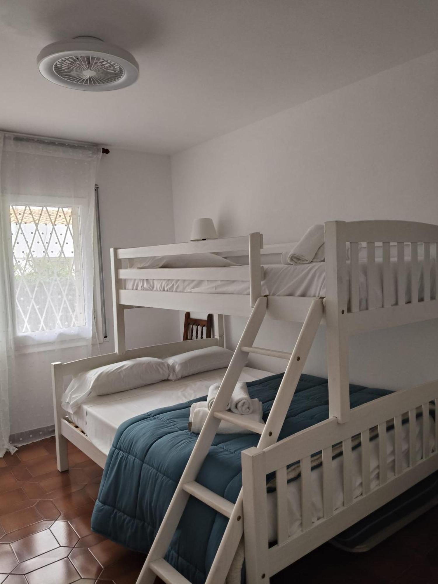 Apartament Familiar Tranquil A Кастел Пладжа де Аро Екстериор снимка